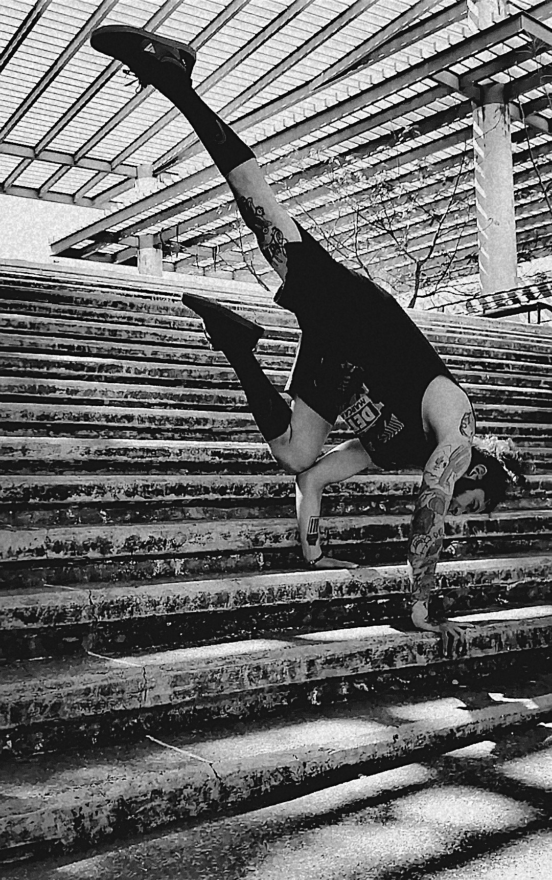 Práctica dinámica de yoga en Teocalli